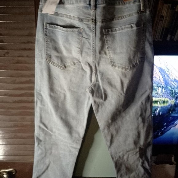 Seven7 Jeans SIZE 8  SIZE 10  SIZE 12  SIZE14  SIZE 16  STRETCH MATERIAL - Picture 2 of 8